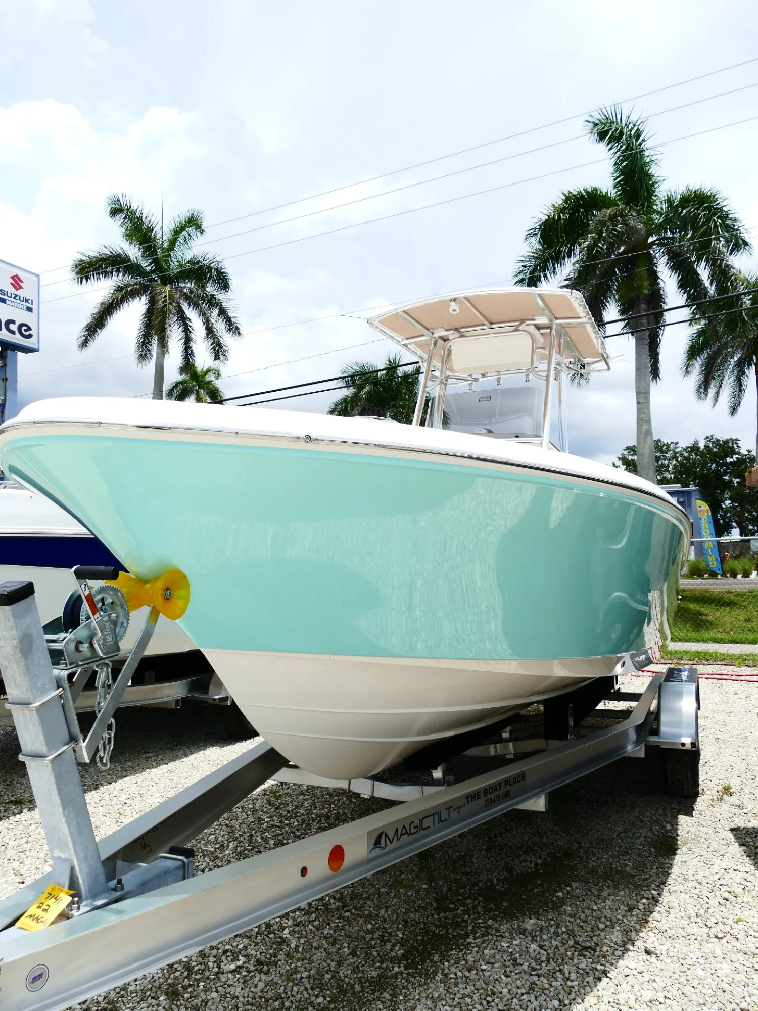 2026 Pioneer 220 Baysport Bay Boat 76F - Image 3